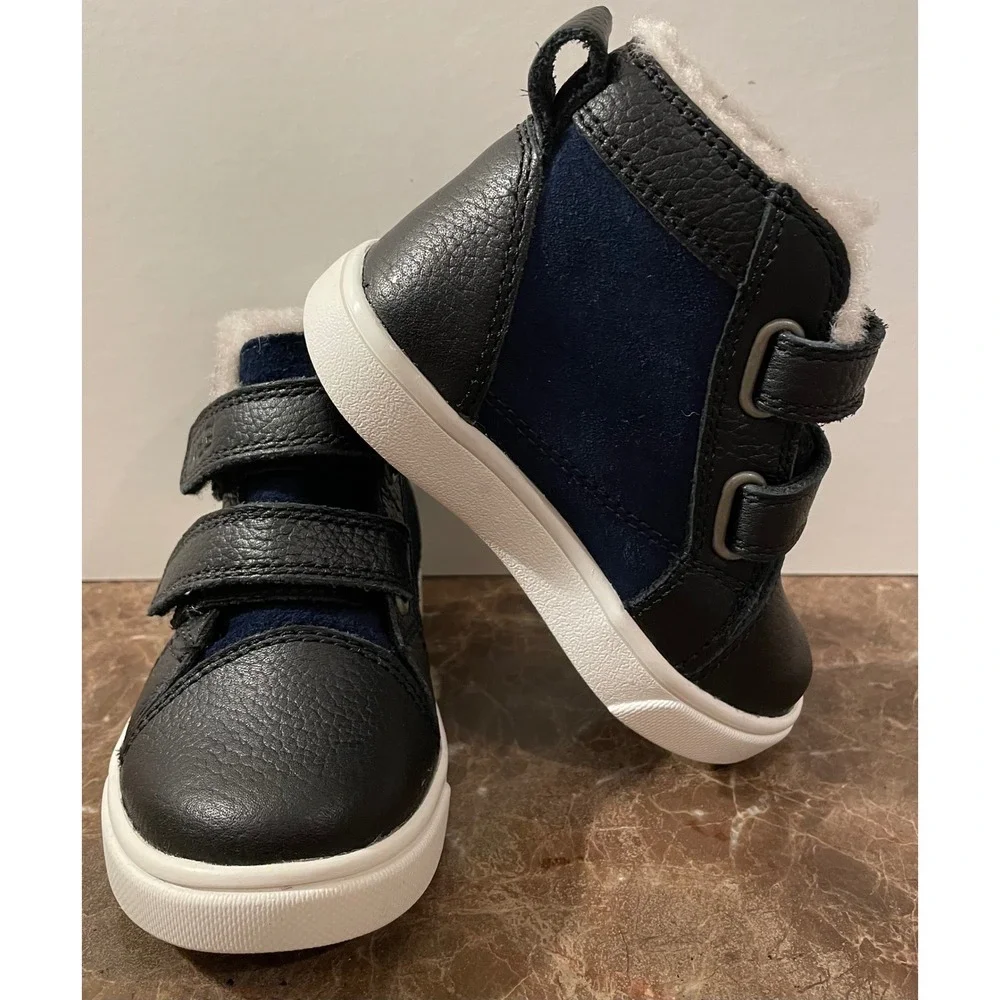 UGG Kids Rennon II Black Blue Leather‎ Suede Sherpa Lined Hook Loop Boots Kids 6